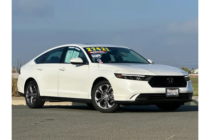 $27421 : Honda Accord 2023 EX 4dr Sed image 2