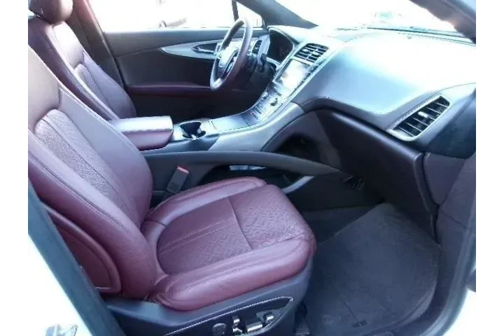 $28880 : Lincoln Nautilus 2019 AWD Bl image 3