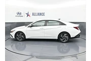$22900 : Hyundai ELANTRA 2025 SEL Spo thumbnail