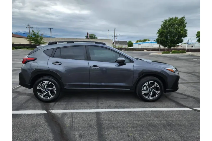 $23700 : 2025 Crosstrek Premium image 10