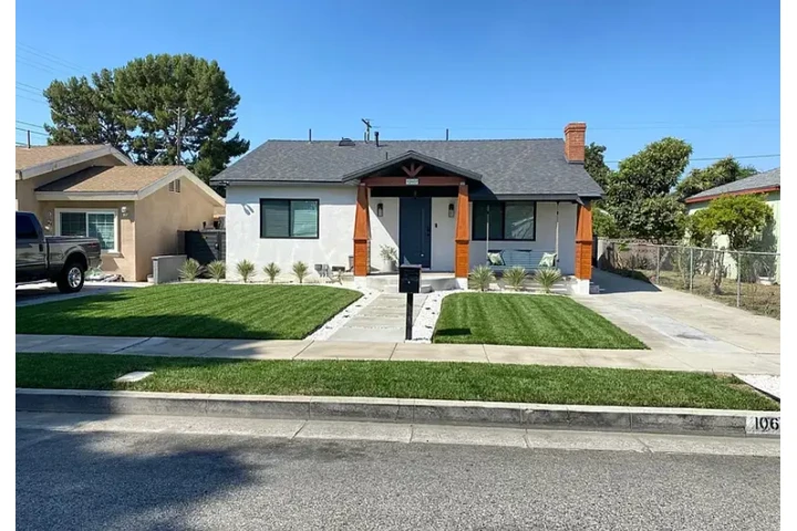 $1785 : Beautiful 3 bedroom, 2 bath image 1