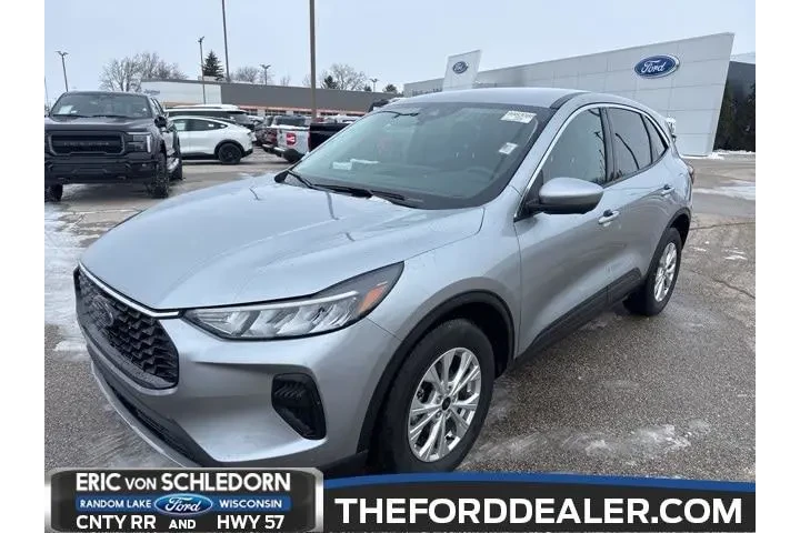 $23499 : Ford Escape 2023 AWD Active image 1