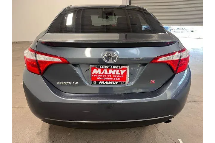 $16971 : Toyota Corolla 2016 S 4dr Se image 4