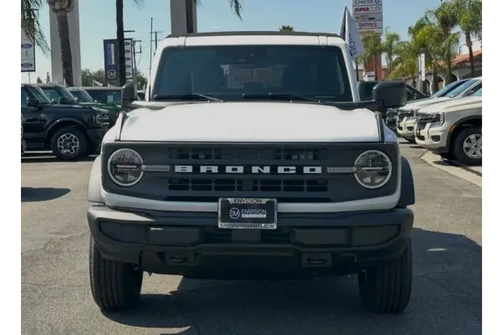 $39995 : Ford Bronco 2025 4x4 Base 4d image 3