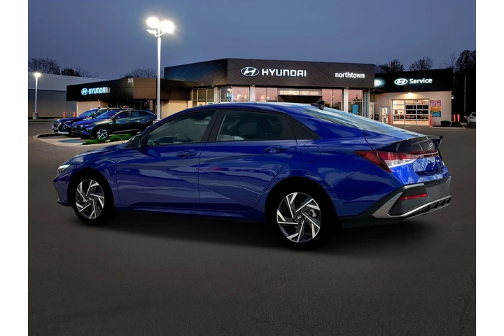 $22213 : Hyundai ELANTRA 2025 SEL Spo image 4