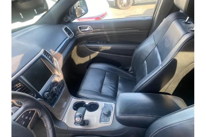 Used 2015 Grand Cherokee 4WD image 5