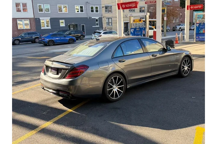 $54995 : 2018 AMG S 63 4MATIC Sedan image 5