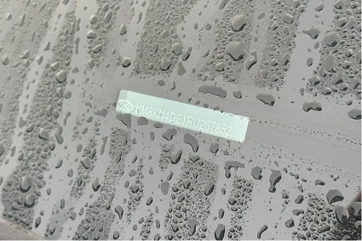 $23490 : Hyundai IONIQ 5 2024 SEL 4dr image 8