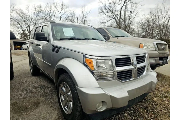 $7000 : 2008 Nitro SLT image 5