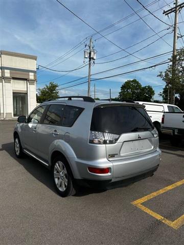 $6595 : 2011 Outlander SE image 3