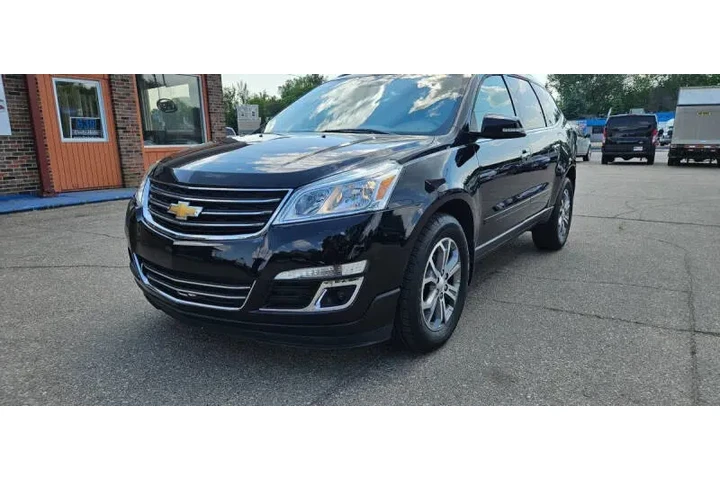 $12990 : 2016 Traverse LT image 3