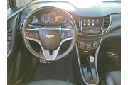 $20255 : Chevrolet Trax 2022 AWD LT 4 thumbnail