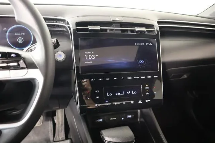 $25813 : Hyundai SANTA CRUZ 2024 SEL image 5