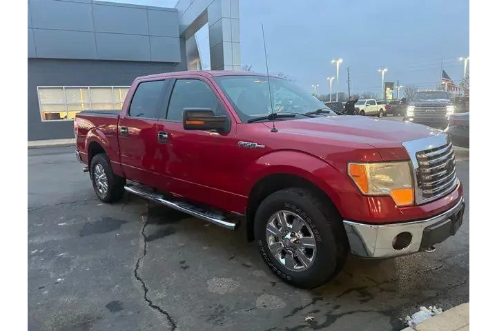 $12995 : Ford F-150 2011 4x4 XL 4dr S image 1