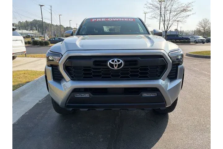 $39872 : Toyota Tacoma 2024 4x4 SR5 4 image 2