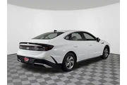 $28069 : Hyundai SONATA 2025 SE 4dr S thumbnail