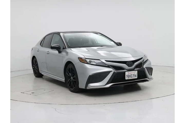 $28998 : Toyota Camry 2022 XSE V6 4dr image 1