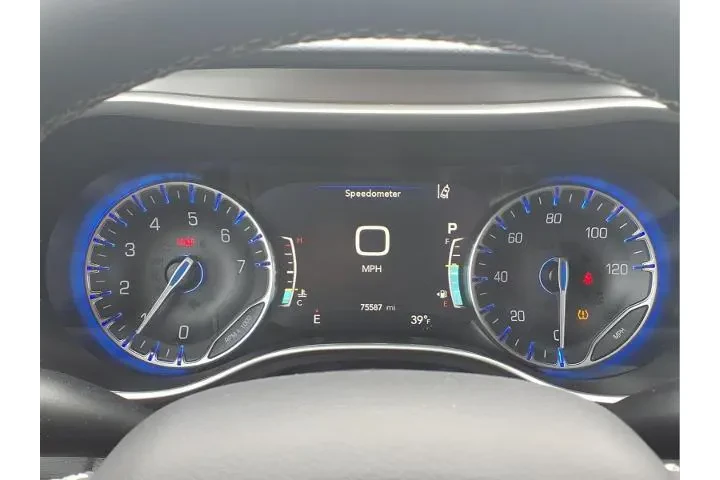 $23501 : Chrysler Pacifica 2023 Touri image 10