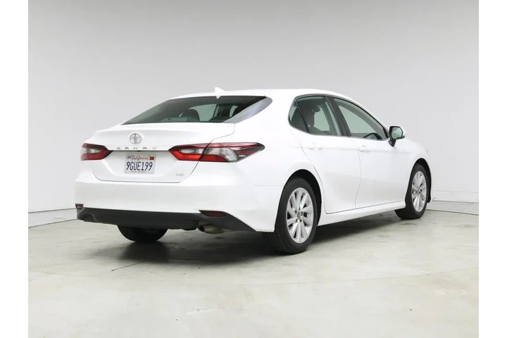 $22998 : Toyota Camry 2023 LE 4dr Sed image 8