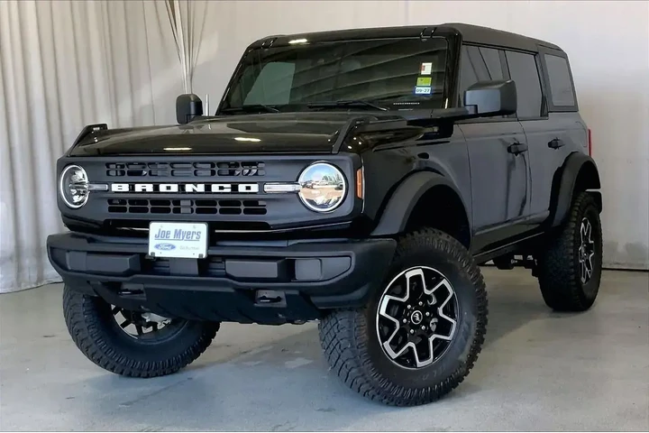 $39991 : Ford Bronco 2025 4x4 Base 4d image 2