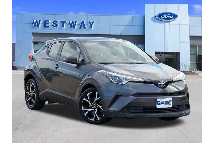 $17243 : Toyota C-HR 2019 XLE 4dr Cro image 1