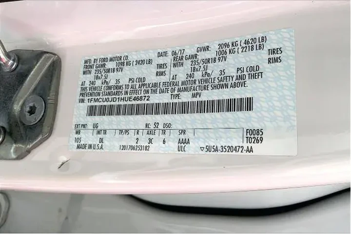 $8951 : Ford Escape 2017 Titanium 4d image 8