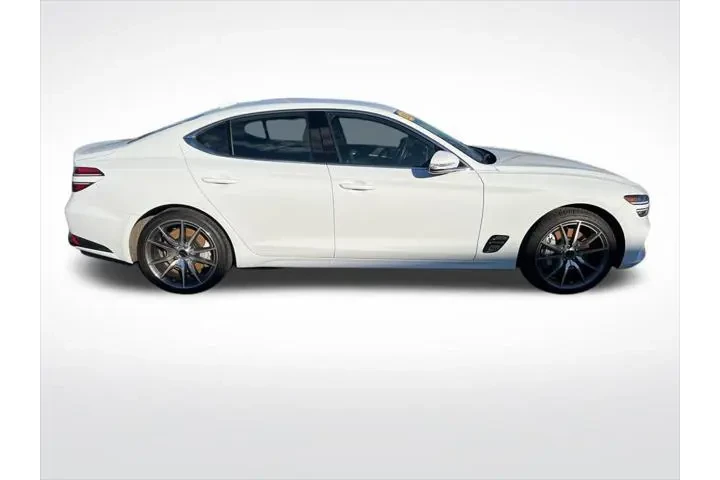 $39900 : Genesis G70 2026 AWD 2.5T St image 9