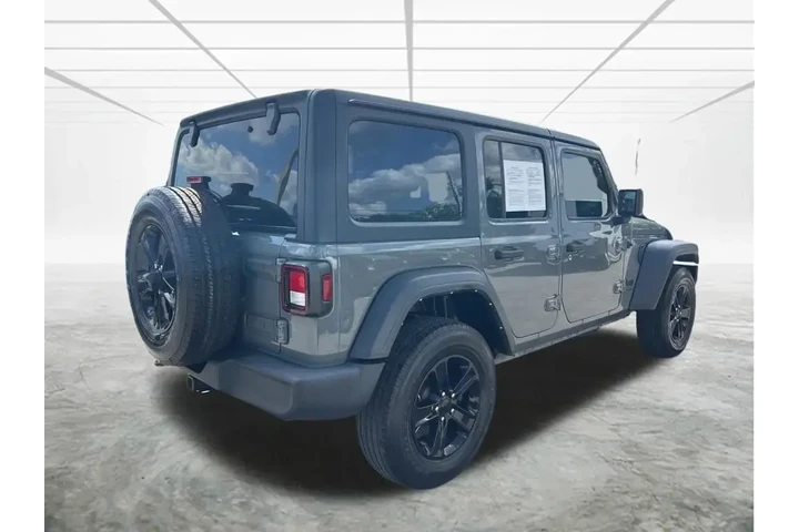 $32995 : Jeep Wrangler Unlimited 2022 image 4