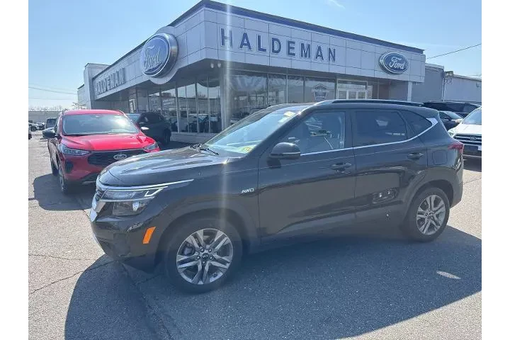 $17995 : Kia Seltos 2021 AWD S 4dr SU image 1