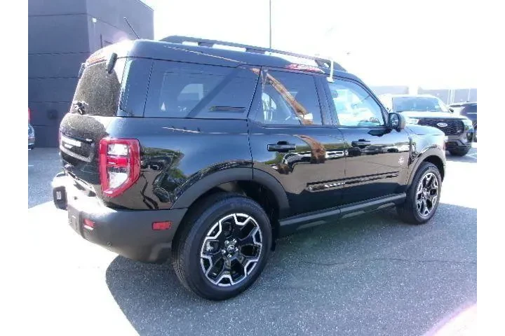$32996 : Ford Bronco Sport 2025 AWD O image 6