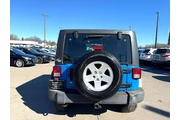 $10980 : 2012 Wrangler Unlimited 4WD 4 thumbnail