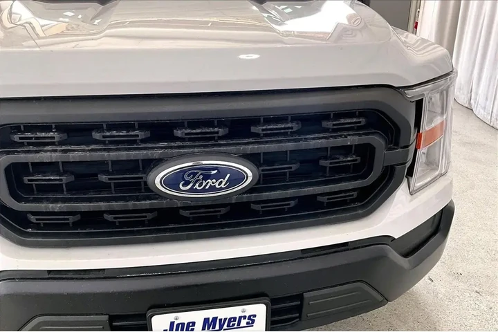 $28991 : Ford F-150 2022 4x2 XL 4dr S image 7