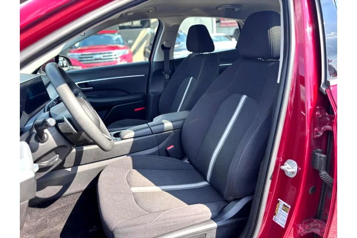 2024 Sonata SEL image 7