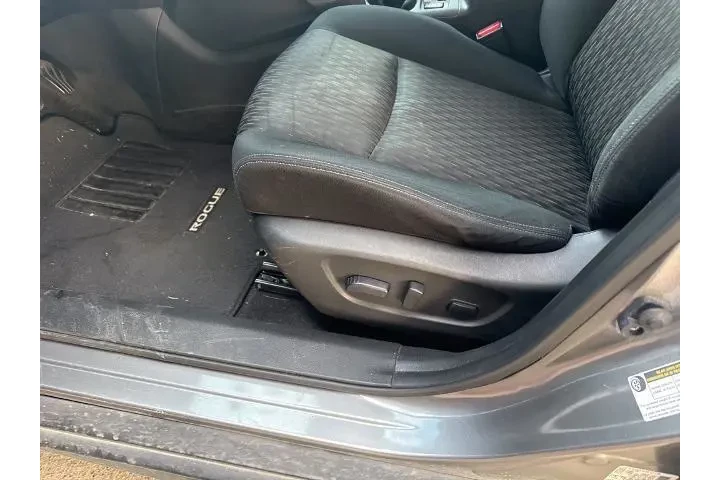 $13377 : Nissan Rogue 2017 AWD S 4dr image 6