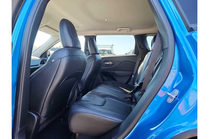 $22000 : Jeep Cherokee 2023 4x4 Altit image 10