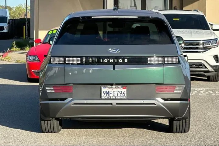 $25990 : Hyundai IONIQ 5 2024 SEL 4dr image 5