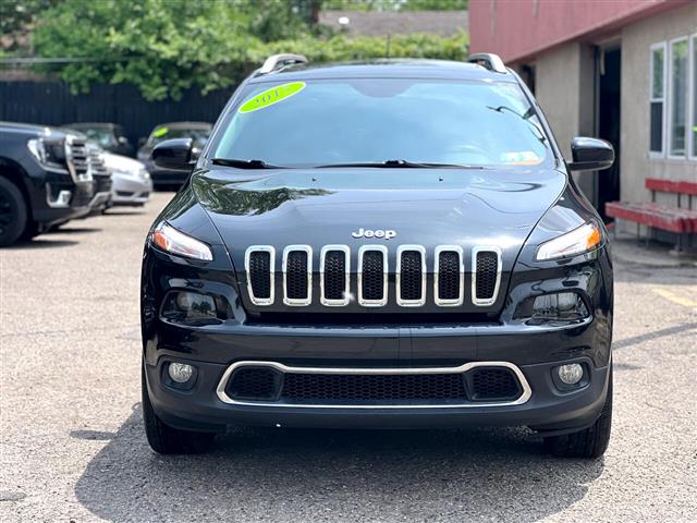 $11499 : 2015 Cherokee image 3