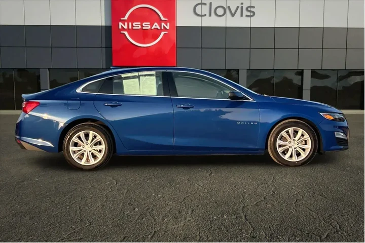 $16799 : Chevrolet Malibu 2023 LT 4dr image 9
