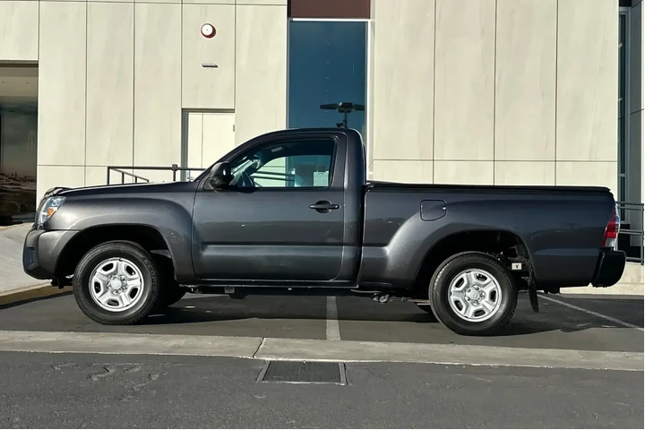 $15900 : Toyota Tacoma 2013 4x2 Base image 6