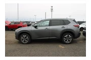 $21499 : Nissan Rogue 2023 AWD SV 4dr thumbnail