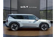 Kia EV9 2024 Light Long Rang thumbnail