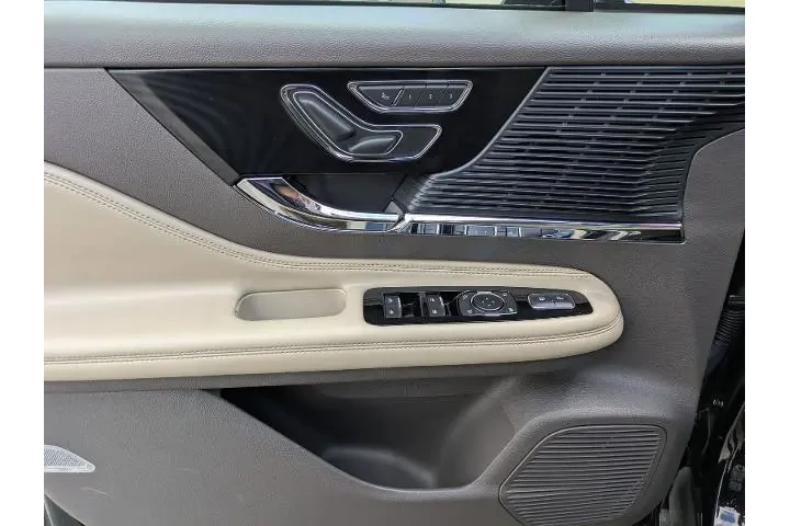 $24985 : Lincoln Corsair 2021 Standar image 10