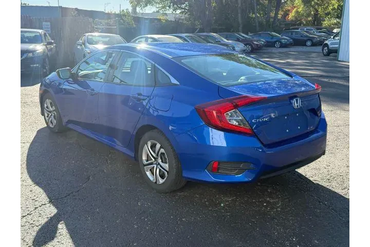 $11500 : Honda Civic 2016 LX 4dr Seda image 5
