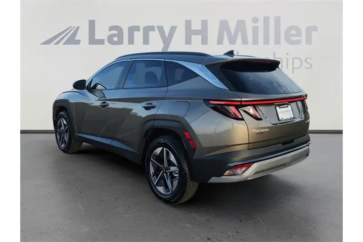 $31500 : Hyundai TUCSON Hybrid 2025 A image 3
