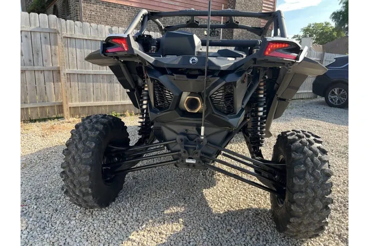 $25995 : 2024 Can-Am MAVERICK X3 RS image 8