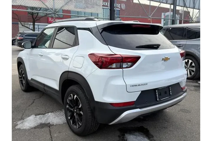 $16990 : Chevrolet Trailblazer 2022 L image 6