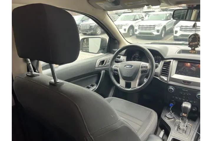 $30000 : Ford Ranger 2023 4x4 XLT 4dr image 10