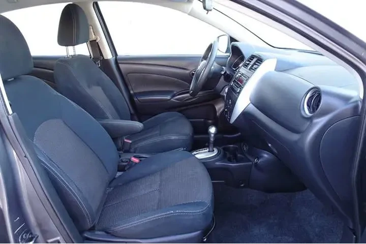 $7590 : 2018 Versa Sedan image 10