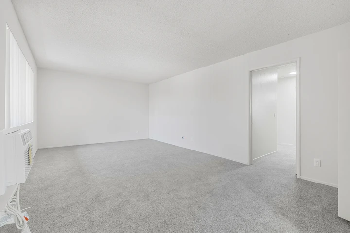 $2495 : Berendo 2 Bd 2 Bath $2,495 image 1