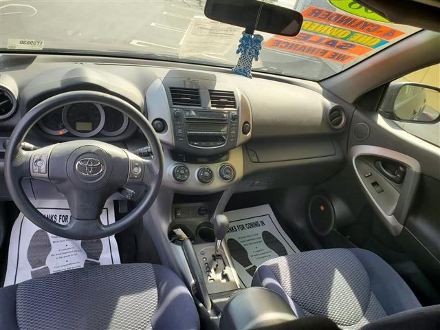 $1500 : Toyota Rav4 image 1